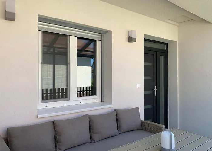 Otthon A Balatonon Vendeghaz Dom wakacyjny