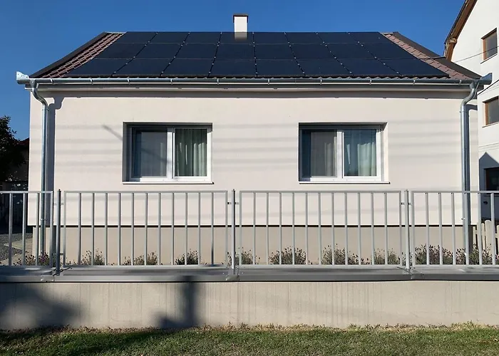 Otthon A Balatonon Vendeghaz Keszthely